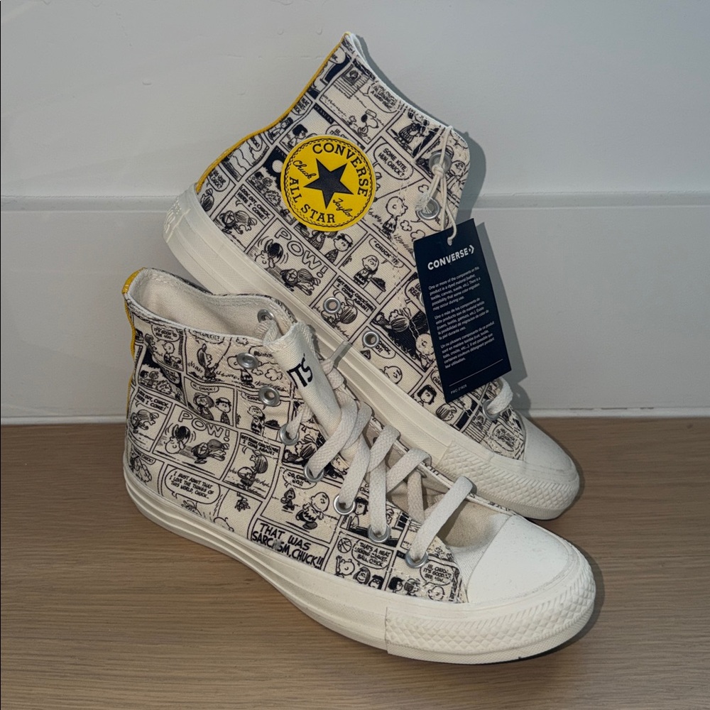 NWT Converse x Peanuts Chuck Taylor All Star Hi Snoopy Comic Print Women’s 7.5